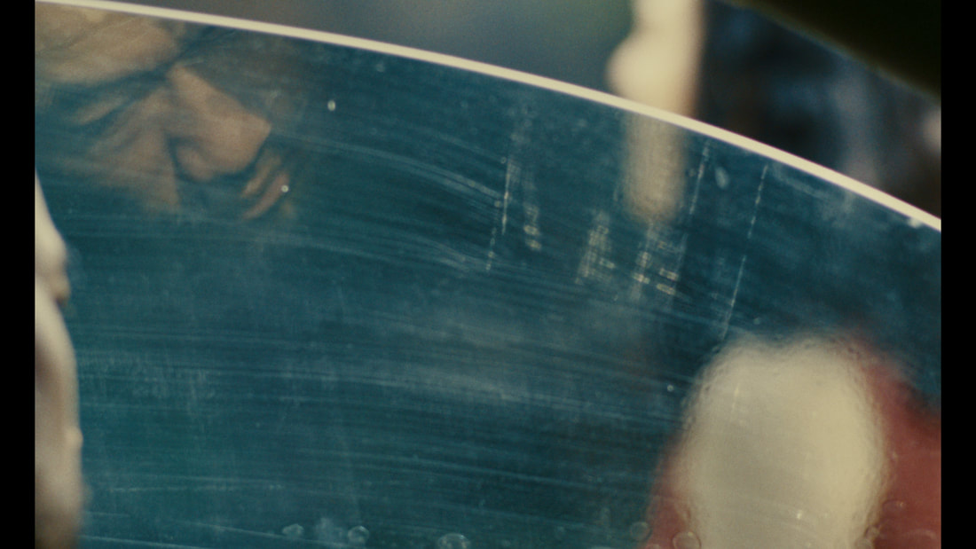 《远方延误》 / Delay — production still